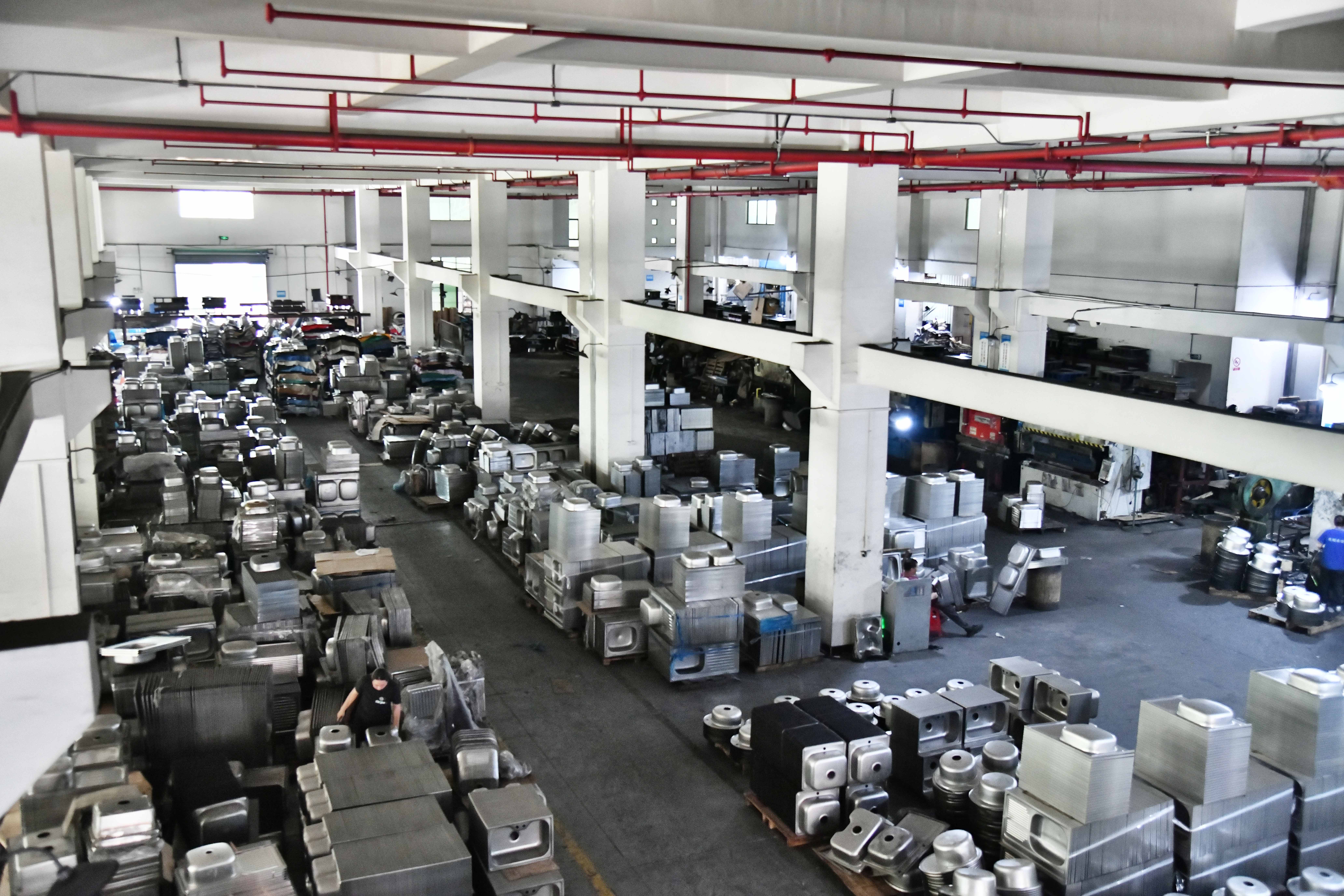 Beyond the Warehouse: A Look Inside Our High-Capacity Kitchen Sink Production