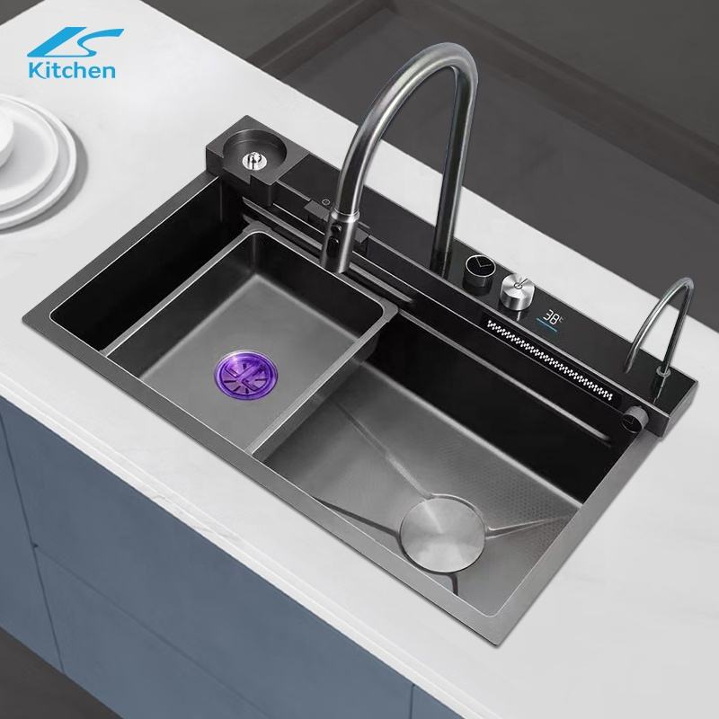 How to maintain the kitchen sink?